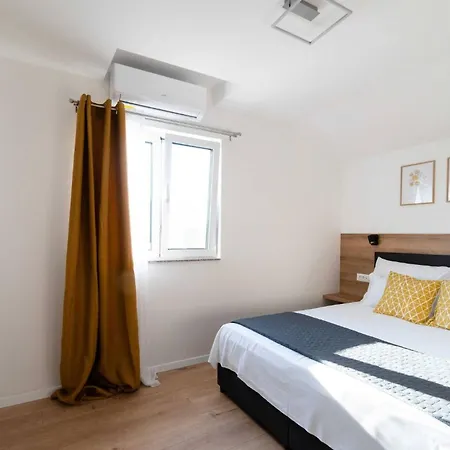 My Dalmatia - Authentic Storia With Private Heated Pool Semesterbostad Velika Cista (Sibenik-Knin)