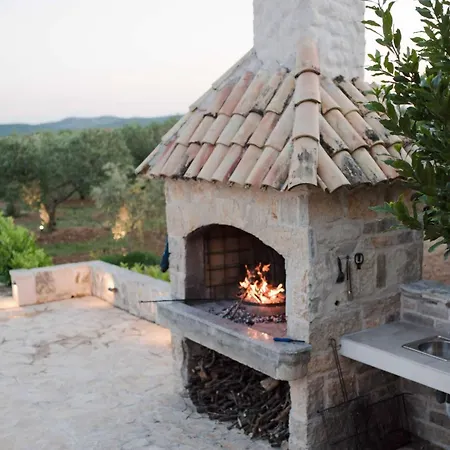 My Dalmatia - Authentic Storia With Private Heated Pool *