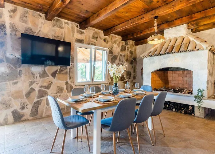 My Dalmatia - Authentic Storia With Private Heated Pool Vakantiehuis