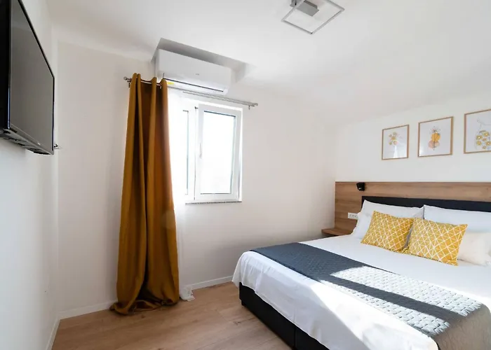 My Dalmatia - Authentic Storia With Private Heated Pool Vakantiehuis Velika Cista (Sibenik-Knin)