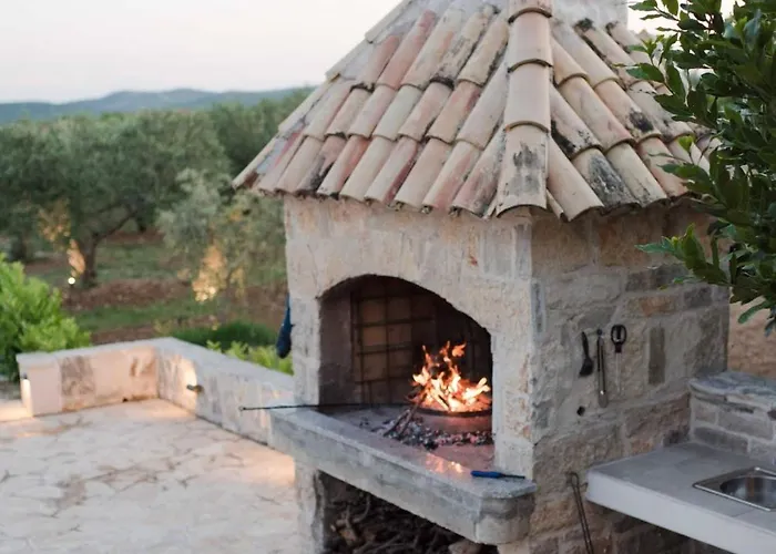 My Dalmatia - Authentic Storia With Private Heated Pool *