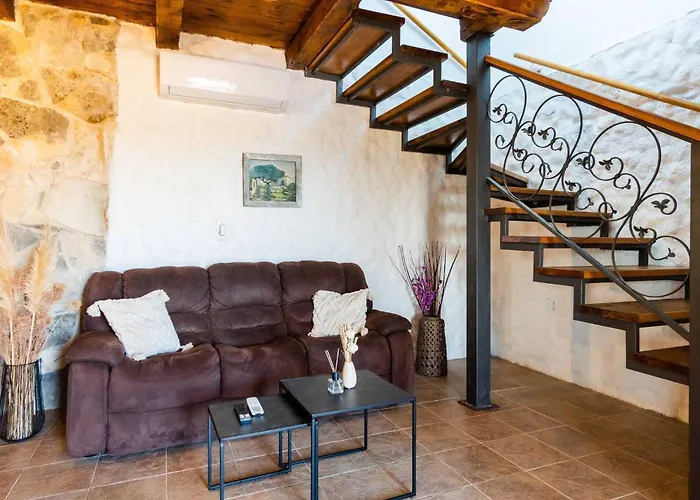 My Dalmatia - Authentic Storia With Private Heated Pool *