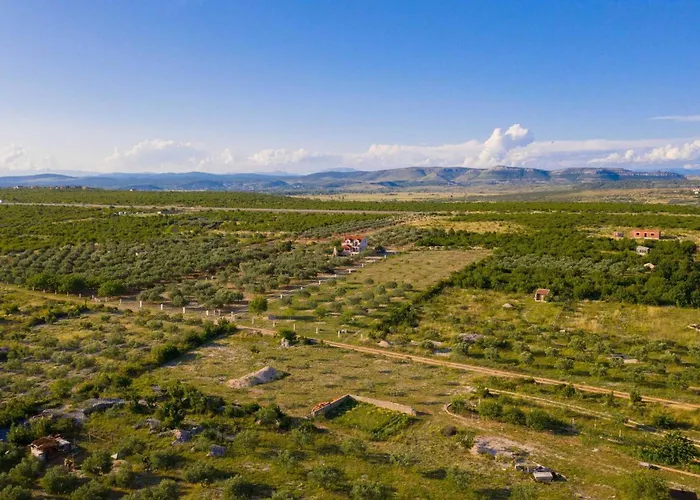 Vakantiehuis My Dalmatia - Authentic Storia With Private Heated Pool Velika Cista (Sibenik-Knin)